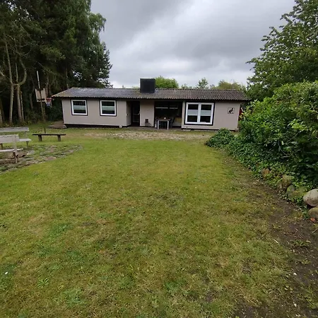 Quiet Area, 1,5 Km To The Beach, Holiday home *